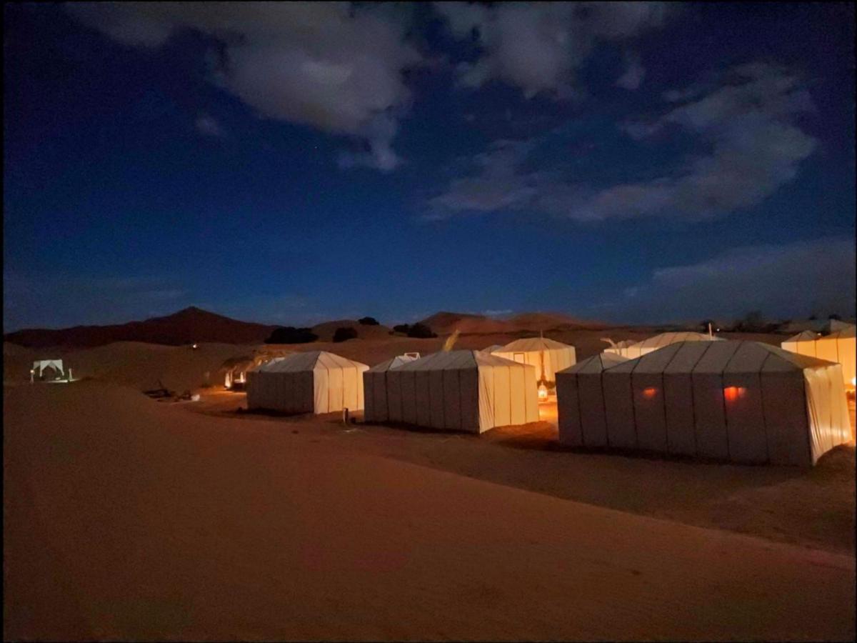 Desert Paradise Luxury Camp Merzouga Buitenkant foto