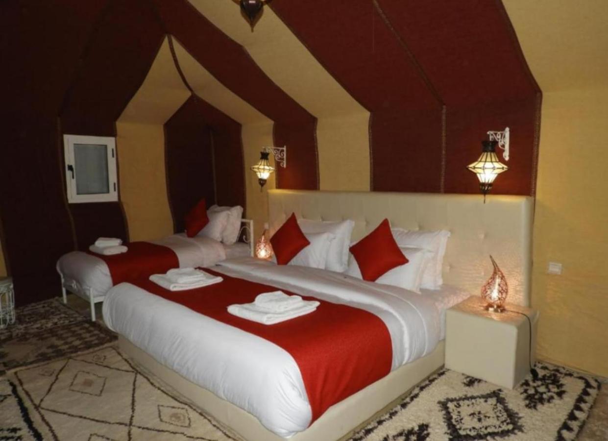Desert Paradise Luxury Camp Merzouga Buitenkant foto