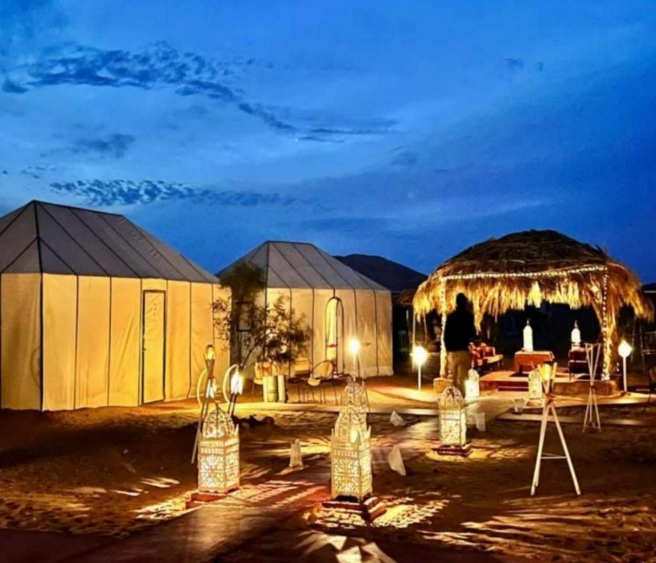 Desert Paradise Luxury Camp Merzouga Buitenkant foto