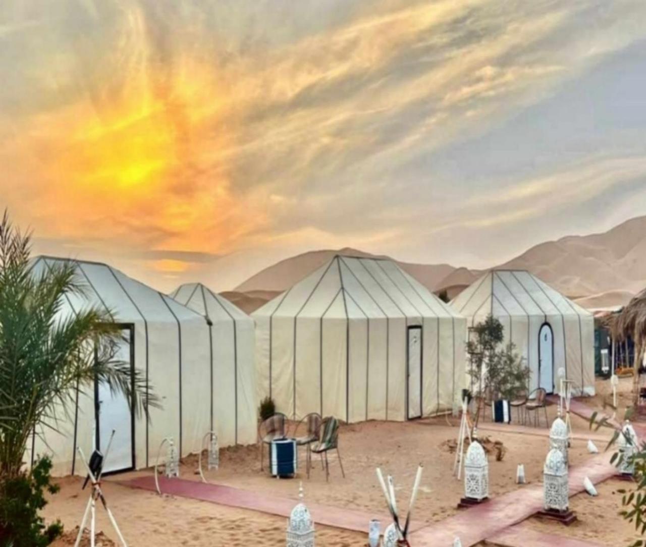 Desert Paradise Luxury Camp Merzouga Buitenkant foto