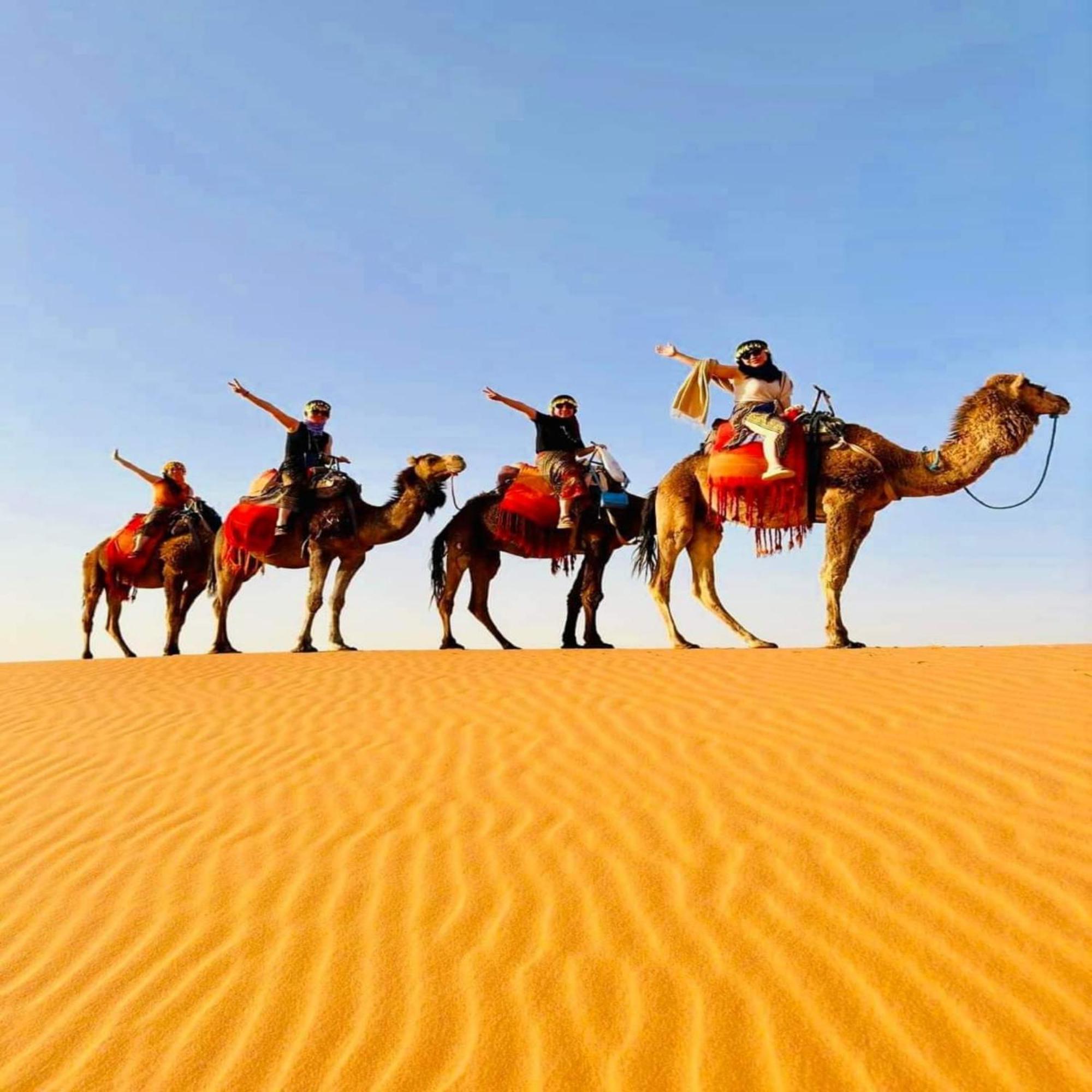 Desert Paradise Luxury Camp Merzouga Buitenkant foto